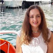 Je vais enseigner le français langue étrangère. Je peux donner également des cours d histoire et de géographie